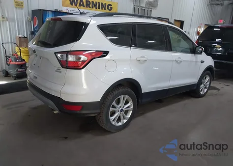 2018 Ford Escape Se из США, поврежденный, VIN 1FMCU0GD2JUD61133